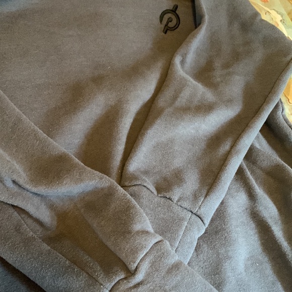 Peloton Funnel Neck Pullover sweater gently used small - Picture 4 of 5